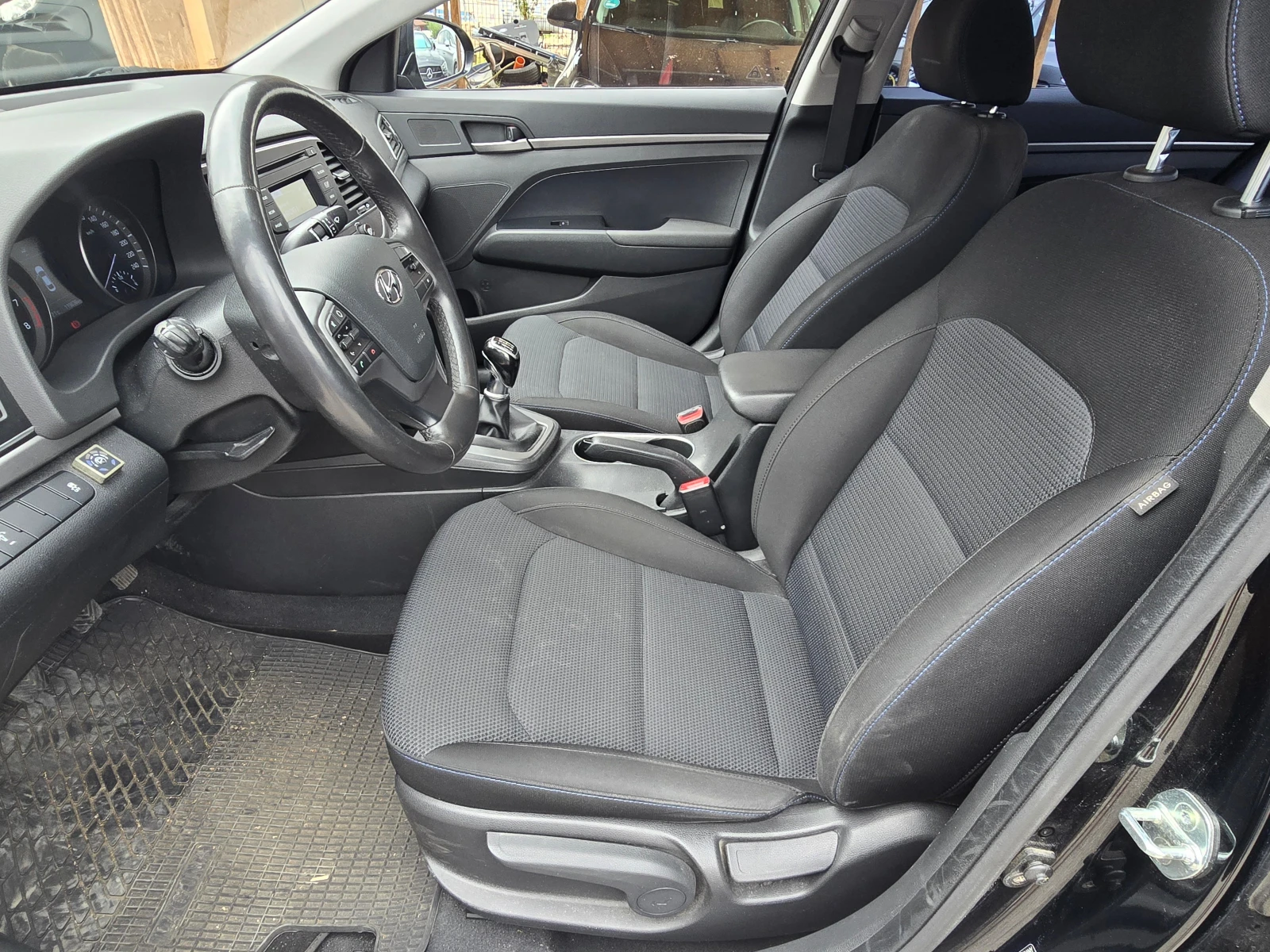 Hyundai Elantra 1.6i/LPG/Лизинг - изображение 10