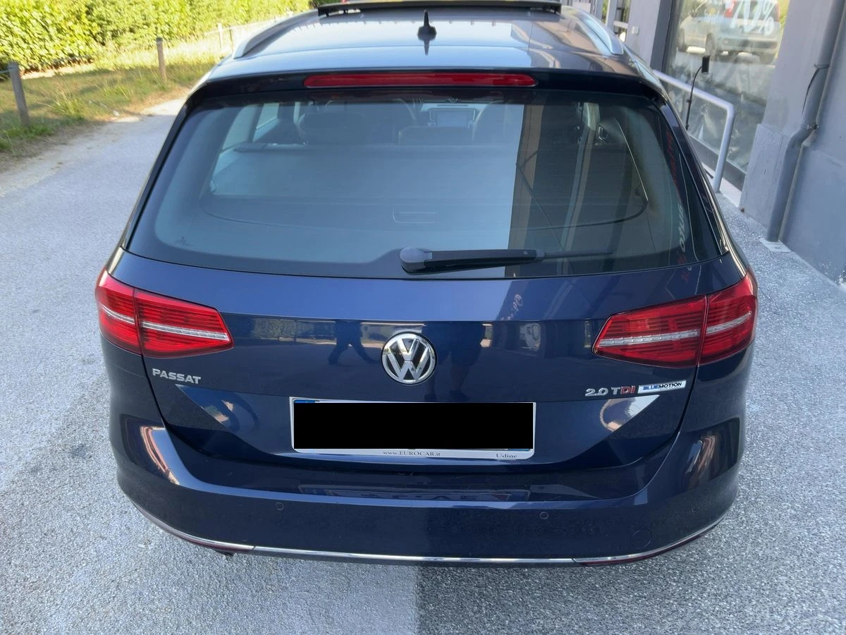 VW Passat 2.0TDI 190кс.* Highline* Дистроник* Панорама* LED - изображение 7
