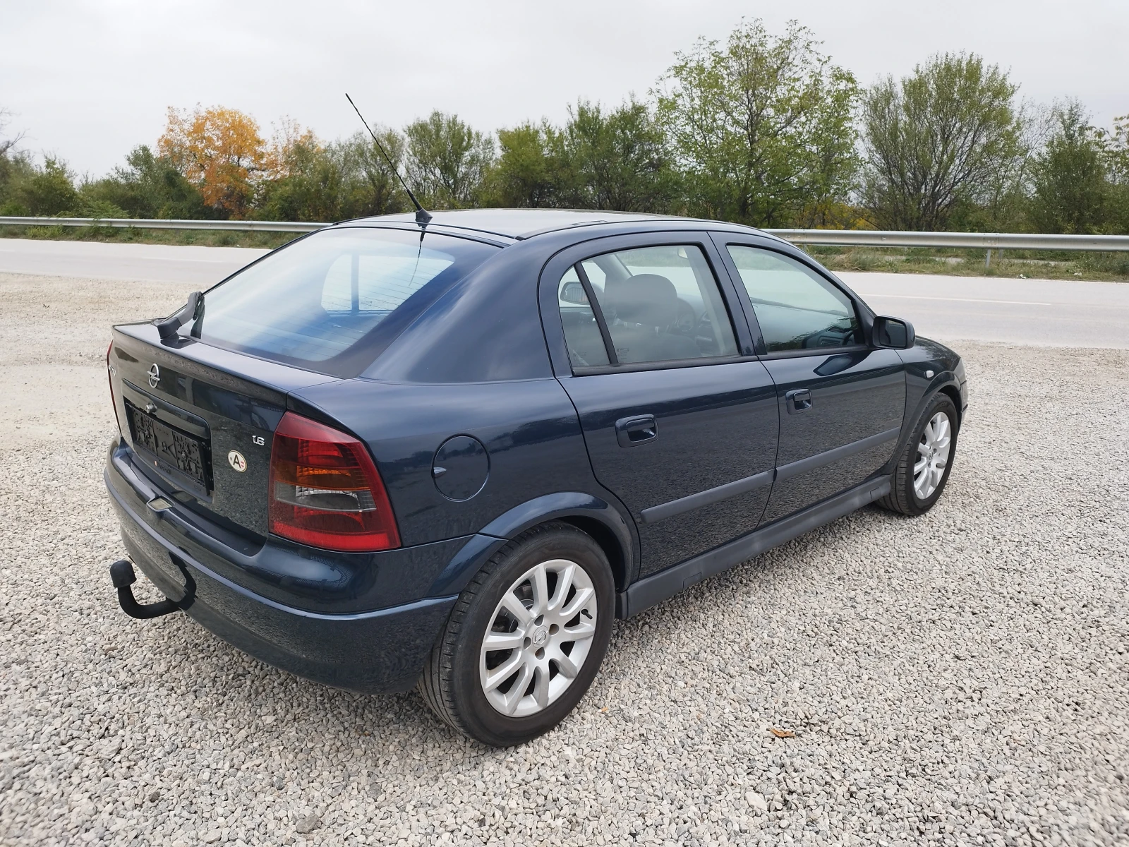 Opel Astra 1.6 i 85kc. - изображение 5