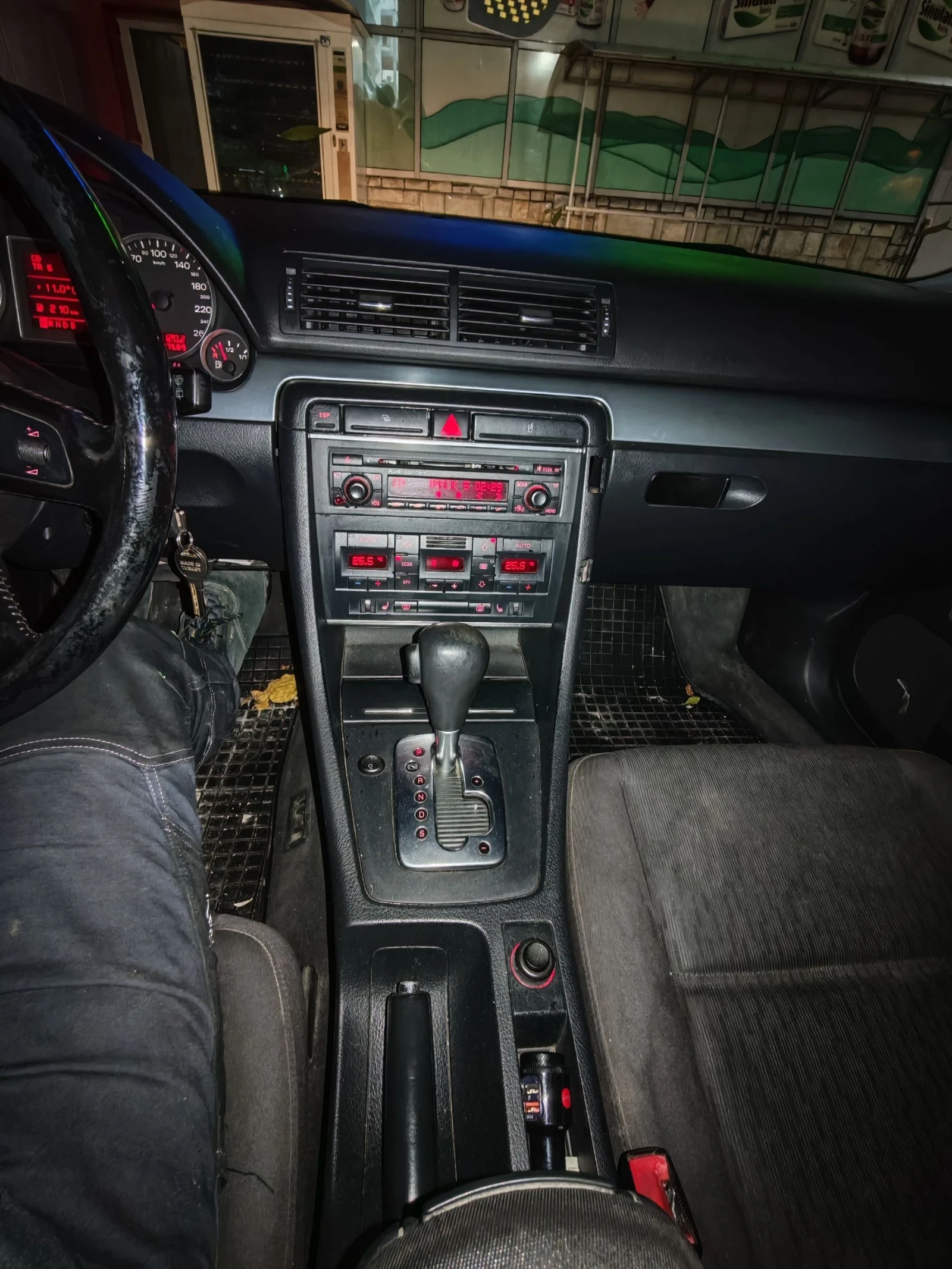 Audi A4 | Mobile.bg — изображение 9