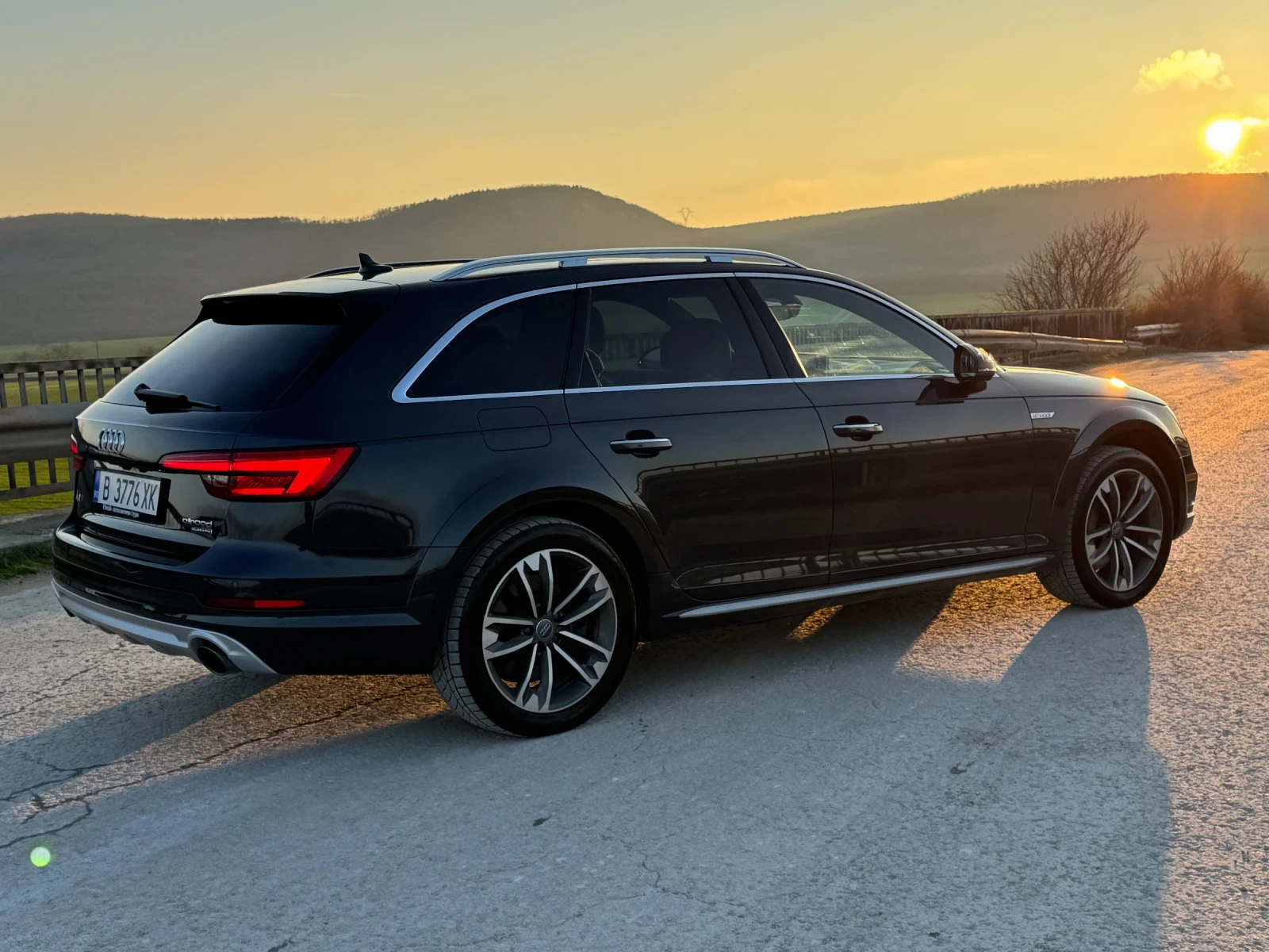 Audi A4 Allroad Matrix, Distronic, Digital, HeadUp, B&O, CarPlay - изображение 2