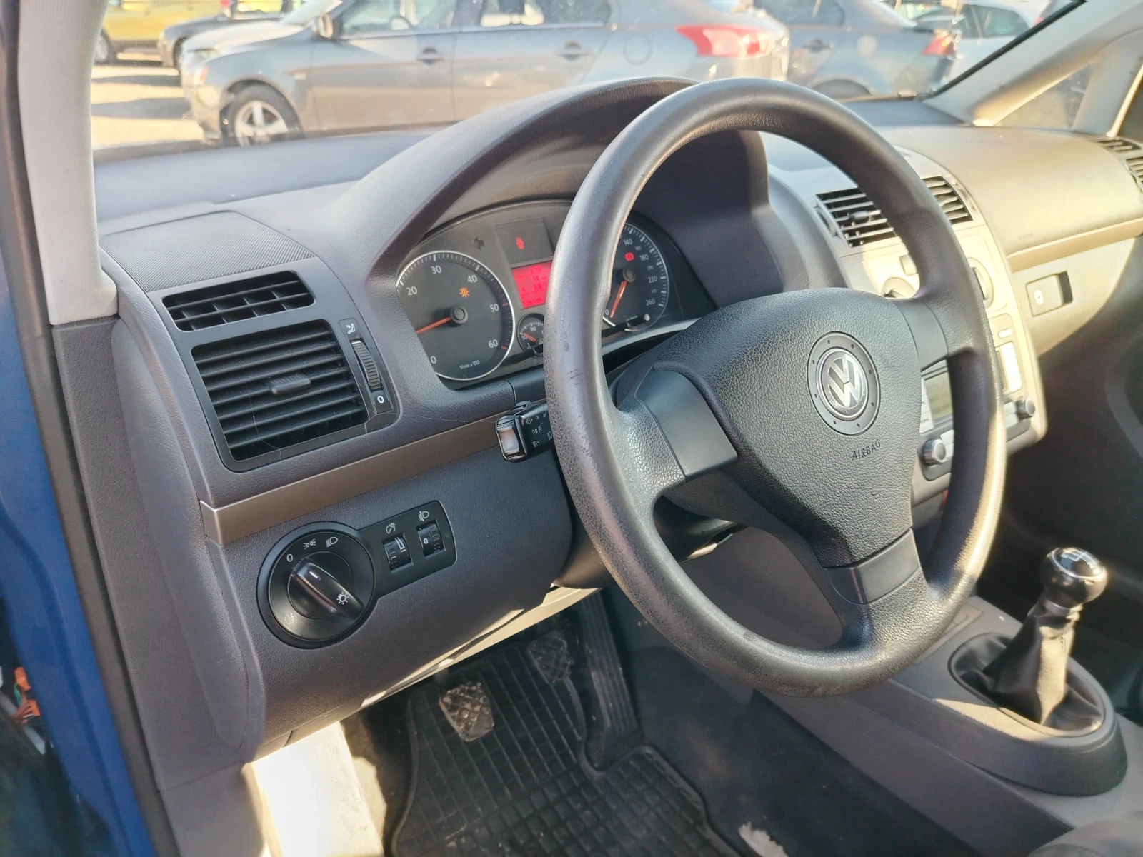 VW Touran 1.9 TDI 7 ����� | Mobile.bg � ����������� 12