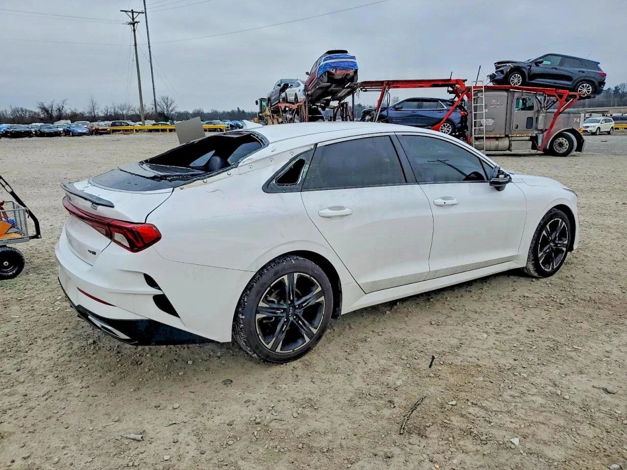 Kia K5 * GT* LINE*  - изображение 4