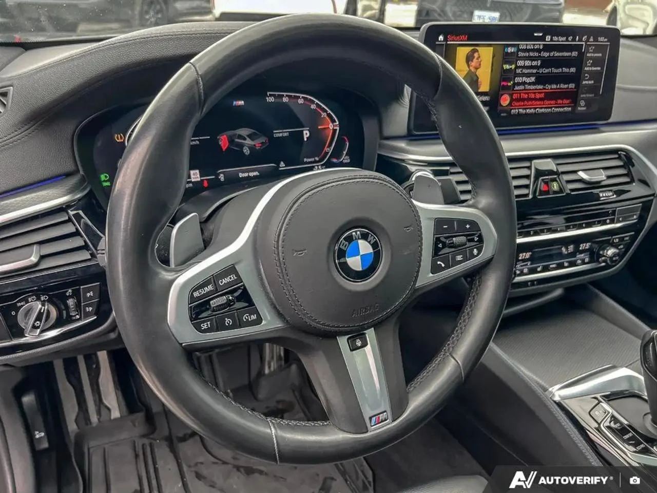 BMW 540 M pack* 360* HeadUp* H&K* Пано* Подгрев* Carplay, снимка 8 - Автомобили и джипове - 54329365