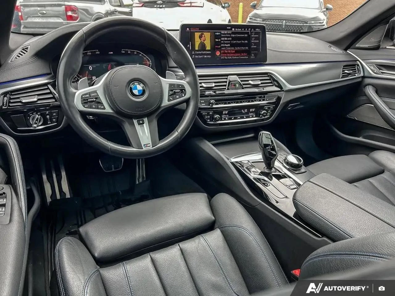 BMW 540 M pack* 360* HeadUp* H&K* Пано* Подгрев* Carplay, снимка 7 - Автомобили и джипове - 54329365