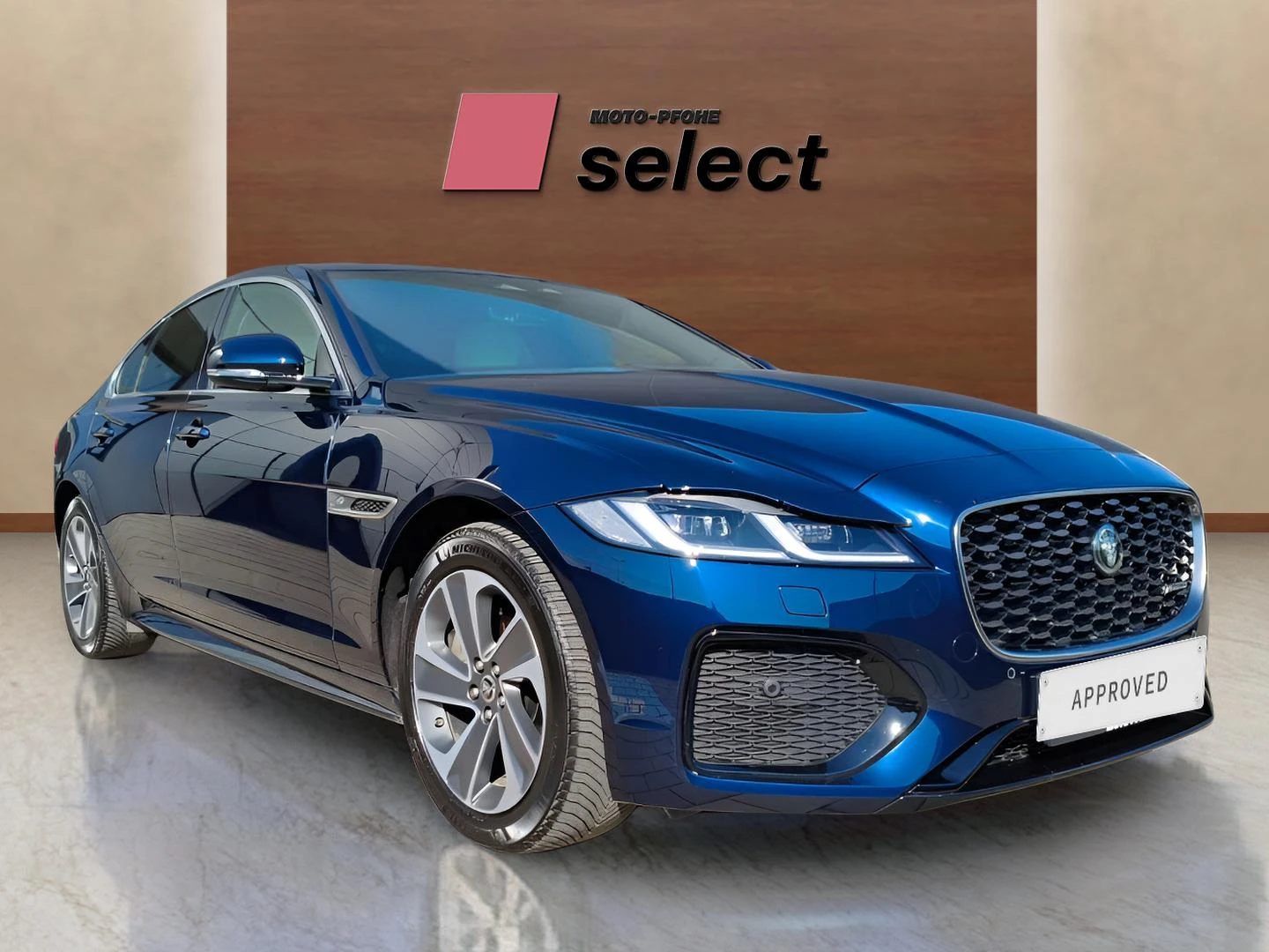 Jaguar Xf 2.0, снимка 3 - Автомобили и джипове - 54841035