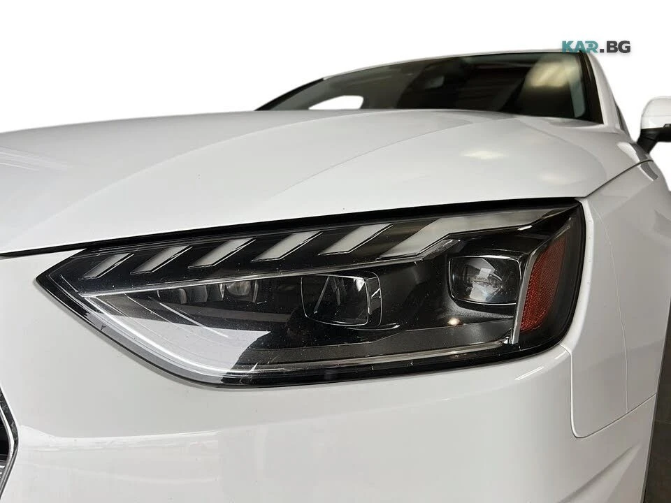 Audi A4 quattro * Komfort * АвтоКредит * (ЦЕНА ДО БГ), снимка 4 - Автомобили и джипове - 55093284