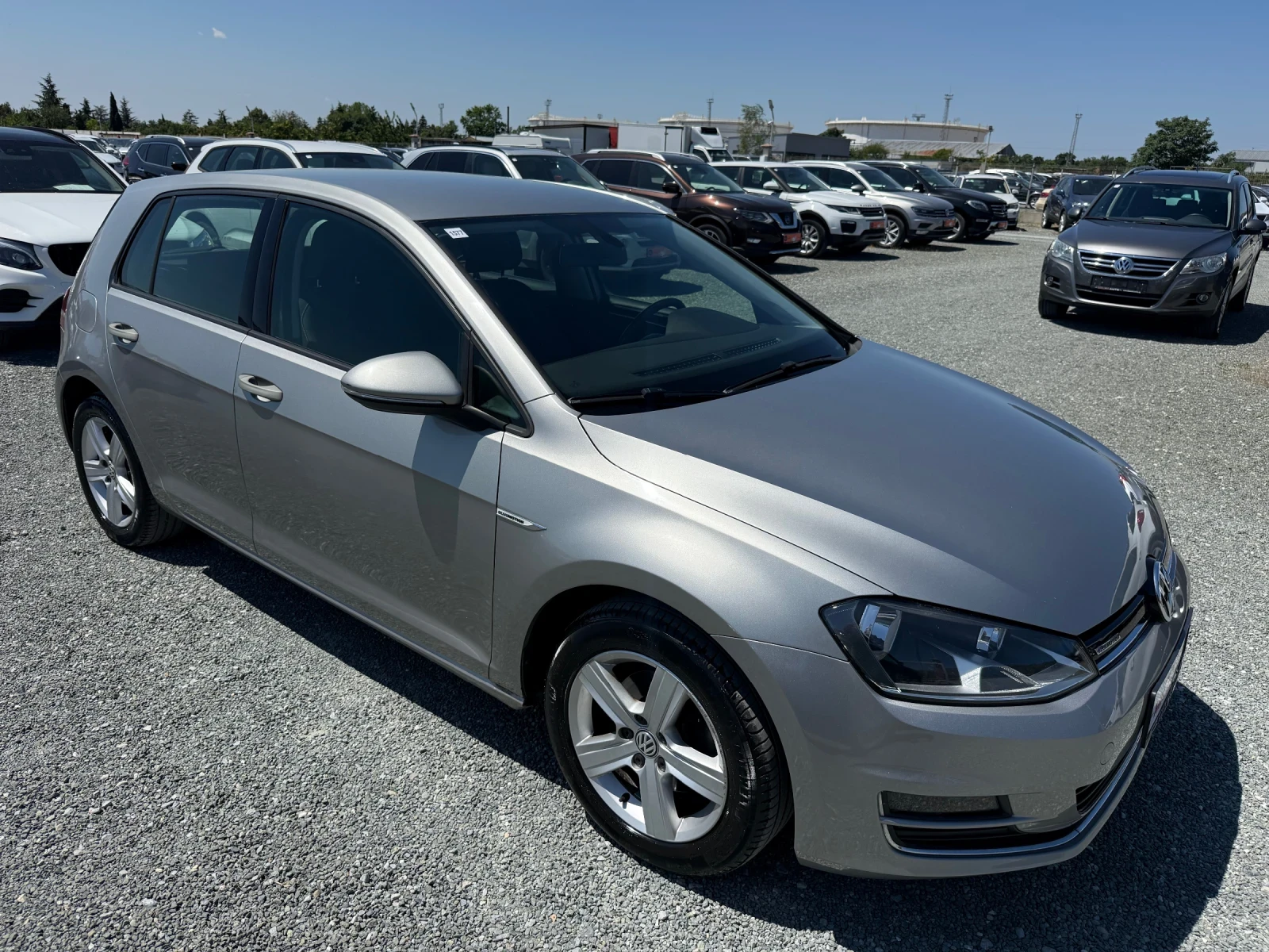 VW Golf (KATO НОВА)^(МЕТАН), снимка 3 - Автомобили и джипове - 55314050