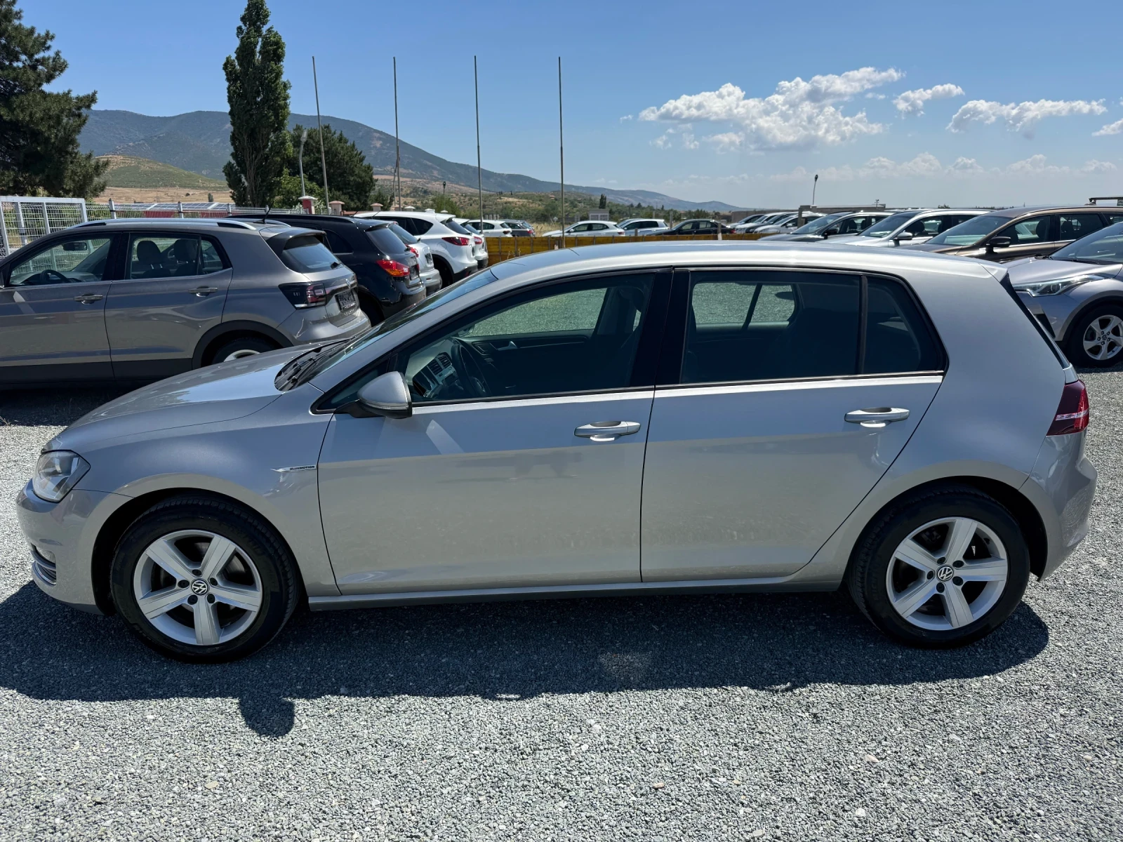 VW Golf (KATO НОВА)^(МЕТАН), снимка 10 - Автомобили и джипове - 55314050