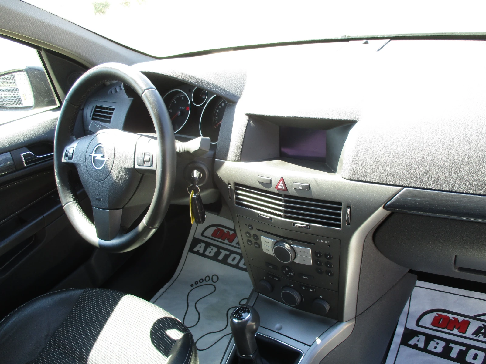 Opel Astra 1.7/ДИЗЕЛ/101кс./КАТО НОВА, снимка 14 - Автомобили и джипове - 55523471