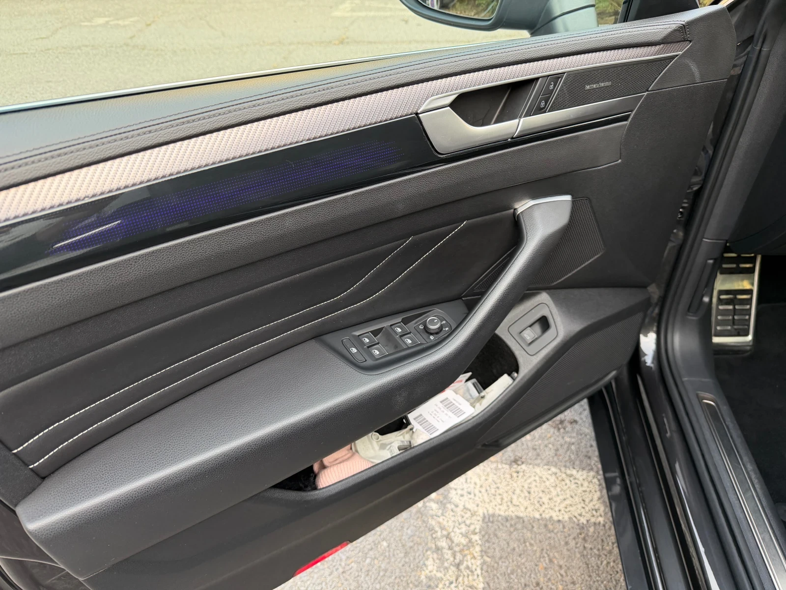 VW Arteon, снимка 14 - Автомобили и джипове - 56334356