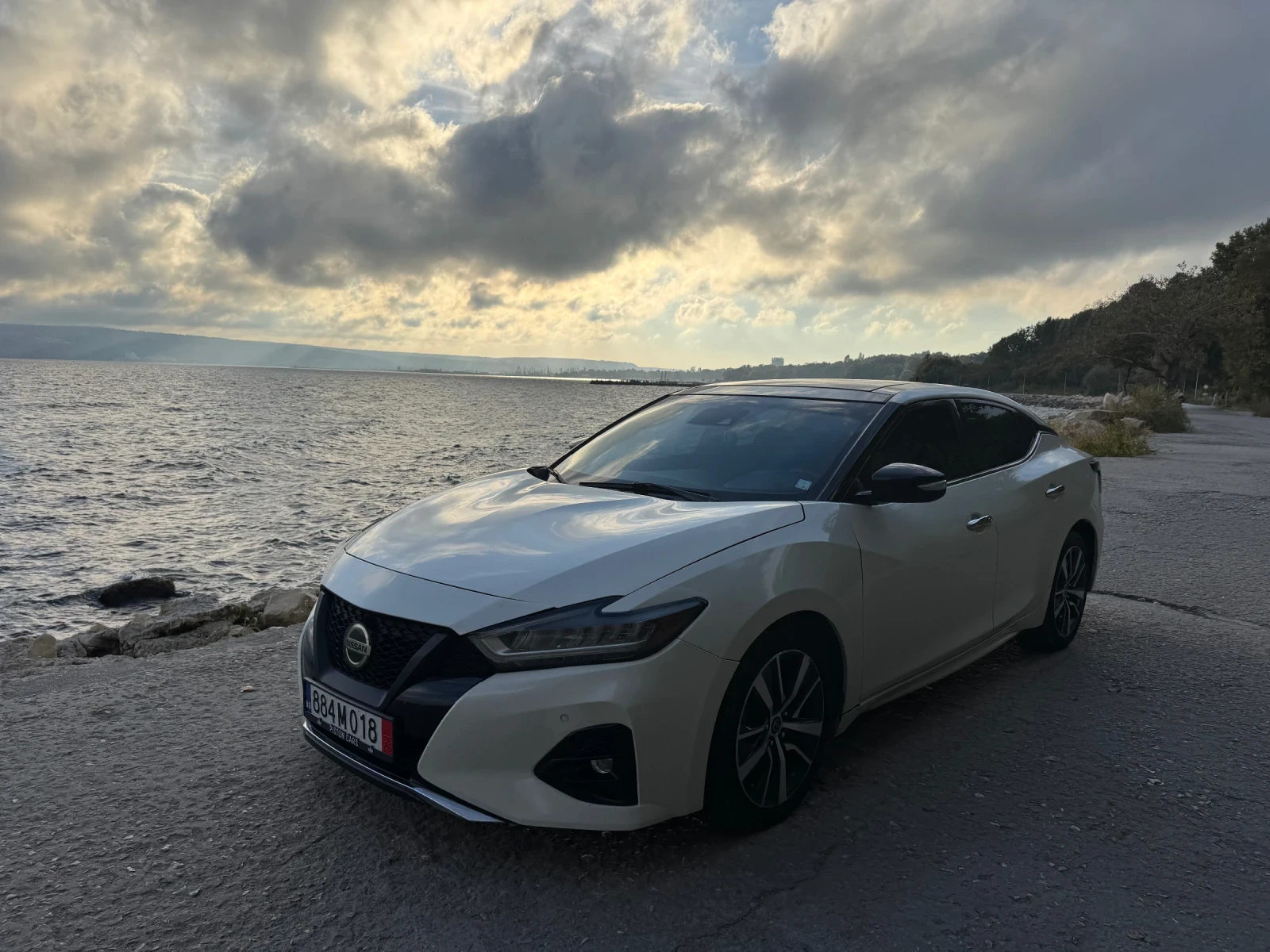 Nissan Maxima SL  FULL PANO , снимка 16 - Автомобили и джипове - 56335129