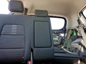 Kia Sportage 2.4L 4 Front Wheel Drive, снимка 11