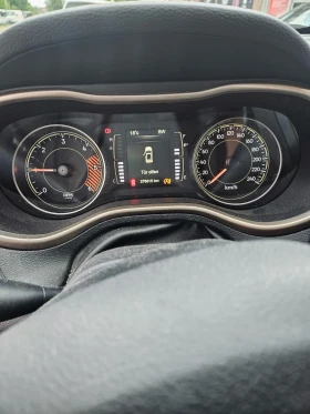 Jeep Cherokee 2.0Multijet / 4X4, снимка 4