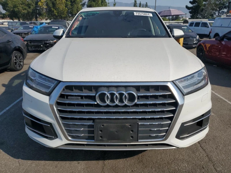 Audi Q7 PREMIUM PLUS, снимка 5 - Автомобили и джипове - 48012056