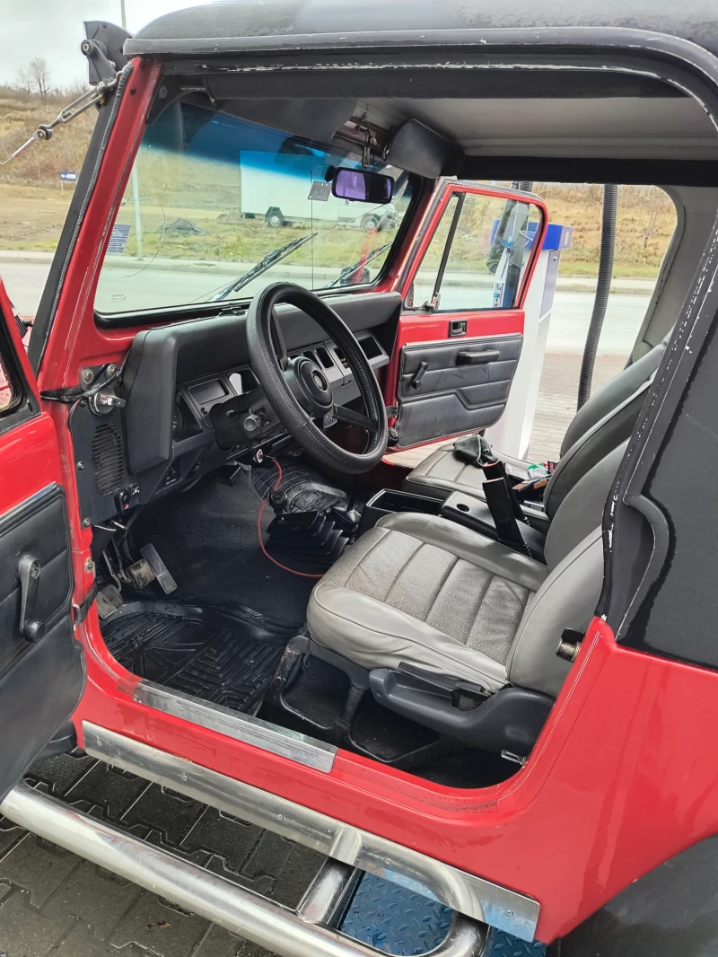 Jeep Wrangler Уникат, снимка 14 - Автомобили и джипове - 48281261