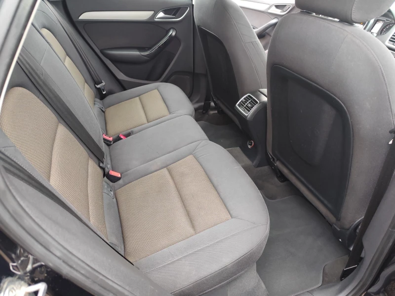 Audi Q3 2.0 TFSI Quatt, снимка 12 - Автомобили и джипове - 50961532