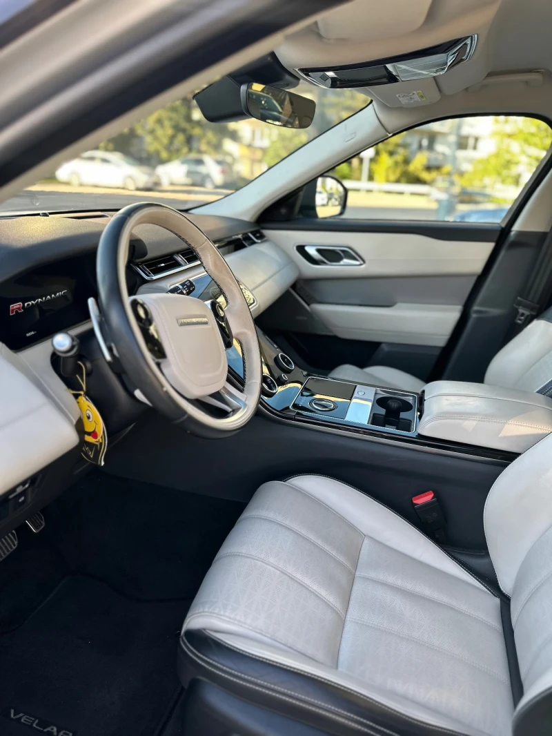 Land Rover Range Rover Velar, снимка 9 - Автомобили и джипове - 52250963