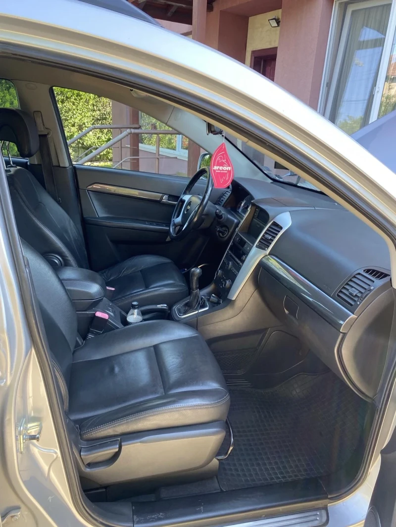 Chevrolet Captiva Captiva , снимка 8 - Автомобили и джипове - 52496529