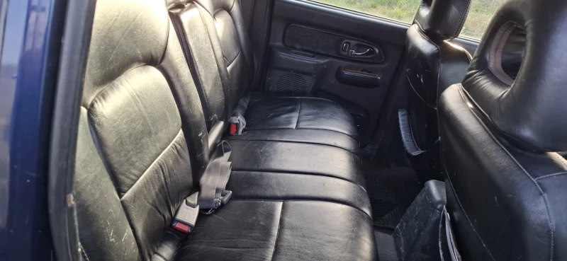 Mitsubishi L200 2.5D-136к.с.-4x4, снимка 10 - Автомобили и джипове - 52605235