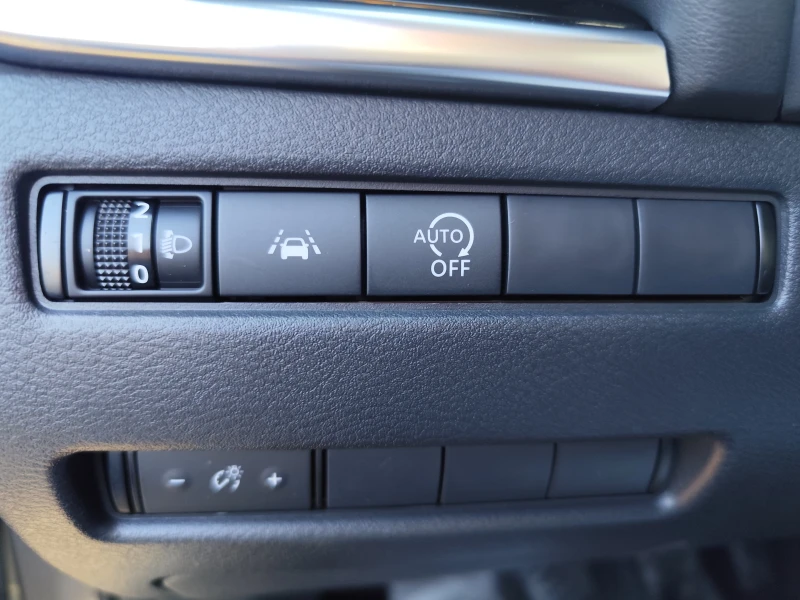 Nissan Qashqai 1.3i* HYBRID* EURO6D* LED* NAVI* CAMERA 360* , снимка 9 - Автомобили и джипове - 52848094