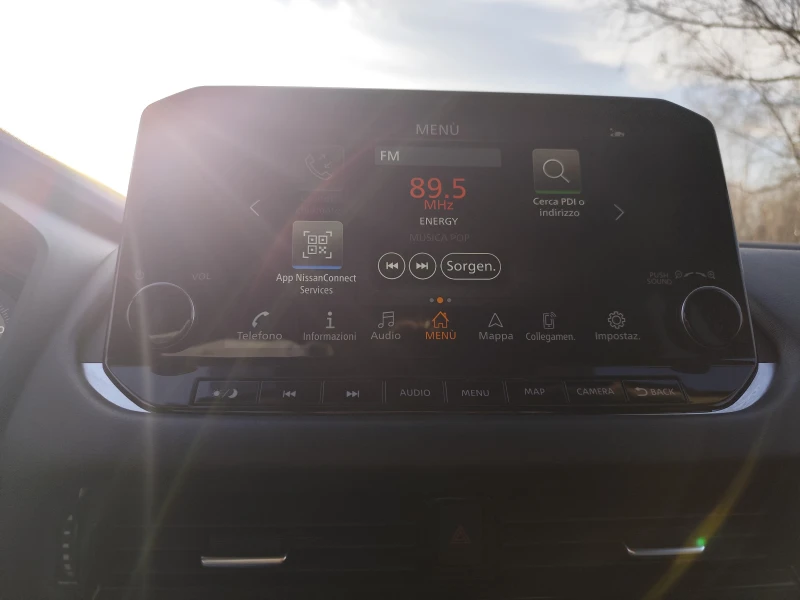 Nissan Qashqai 1.3i* HYBRID* EURO6D* LED* NAVI* CAMERA 360* , снимка 8 - Автомобили и джипове - 52848094