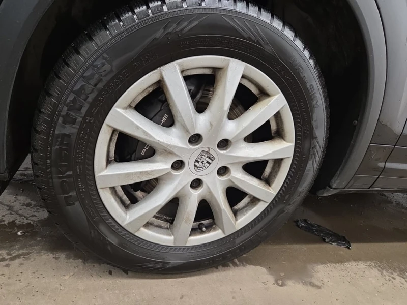 Porsche Cayenne * 2011 AWD TIPTRONIC * CARFAX * ОТ ПРЕДСТАВИТЕЛСТВ, снимка 8 - Автомобили и джипове - 53293189