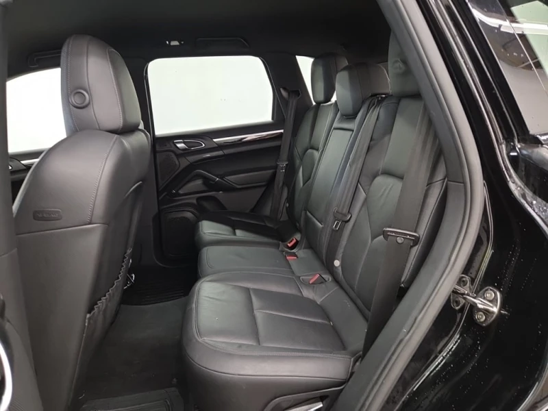 Porsche Cayenne * 2011 AWD TIPTRONIC * CARFAX * ОТ ПРЕДСТАВИТЕЛСТВ, снимка 13 - Автомобили и джипове - 53293189