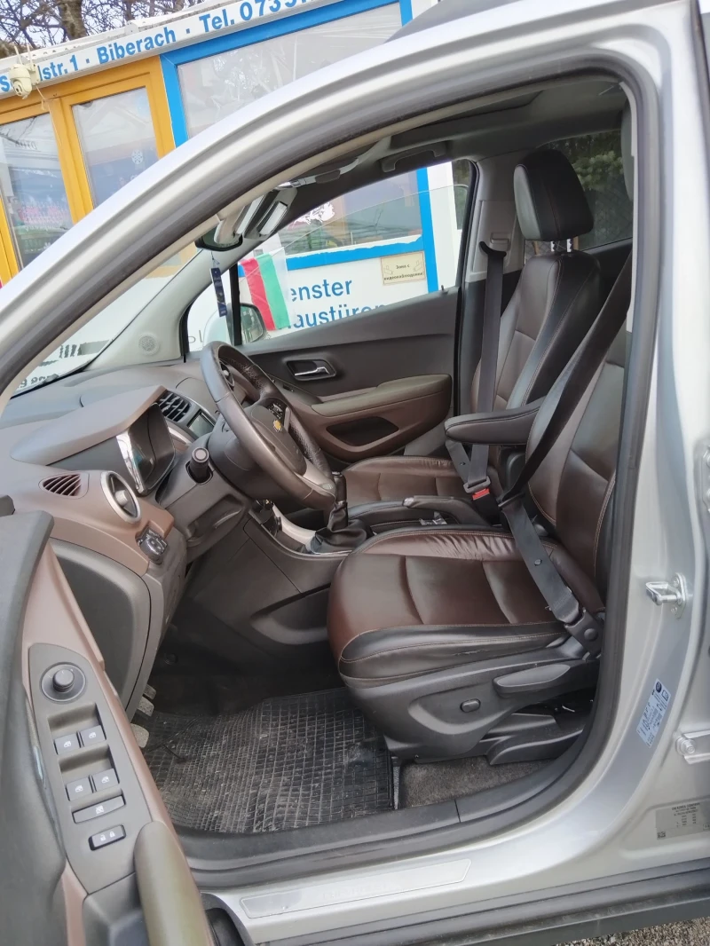 Chevrolet Trax 1.7D.4х4Full ekstri 179xil.km., снимка 3 - Автомобили и джипове - 53595872