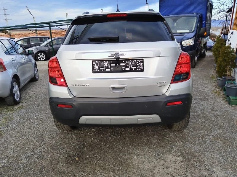 Chevrolet Trax 1.7D.4х4Full ekstri 179xil.km., снимка 6 - Автомобили и джипове - 53595872