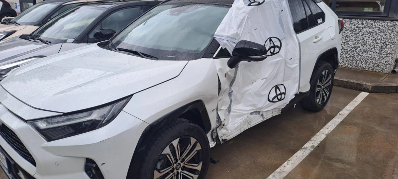 Toyota Rav4 2.5i HYBRID - 34500 лв. / 17639.57 € - 84882551 1