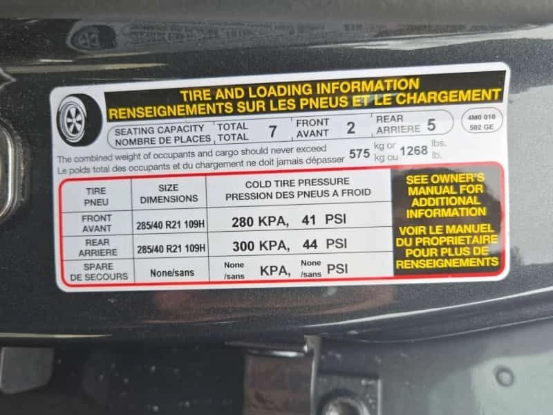 Audi Q7 KOMFORT 55 TFSI quattro | PANO | ПОДГРЕВИ | CARFAX, снимка 6 - Автомобили и джипове - 53818021