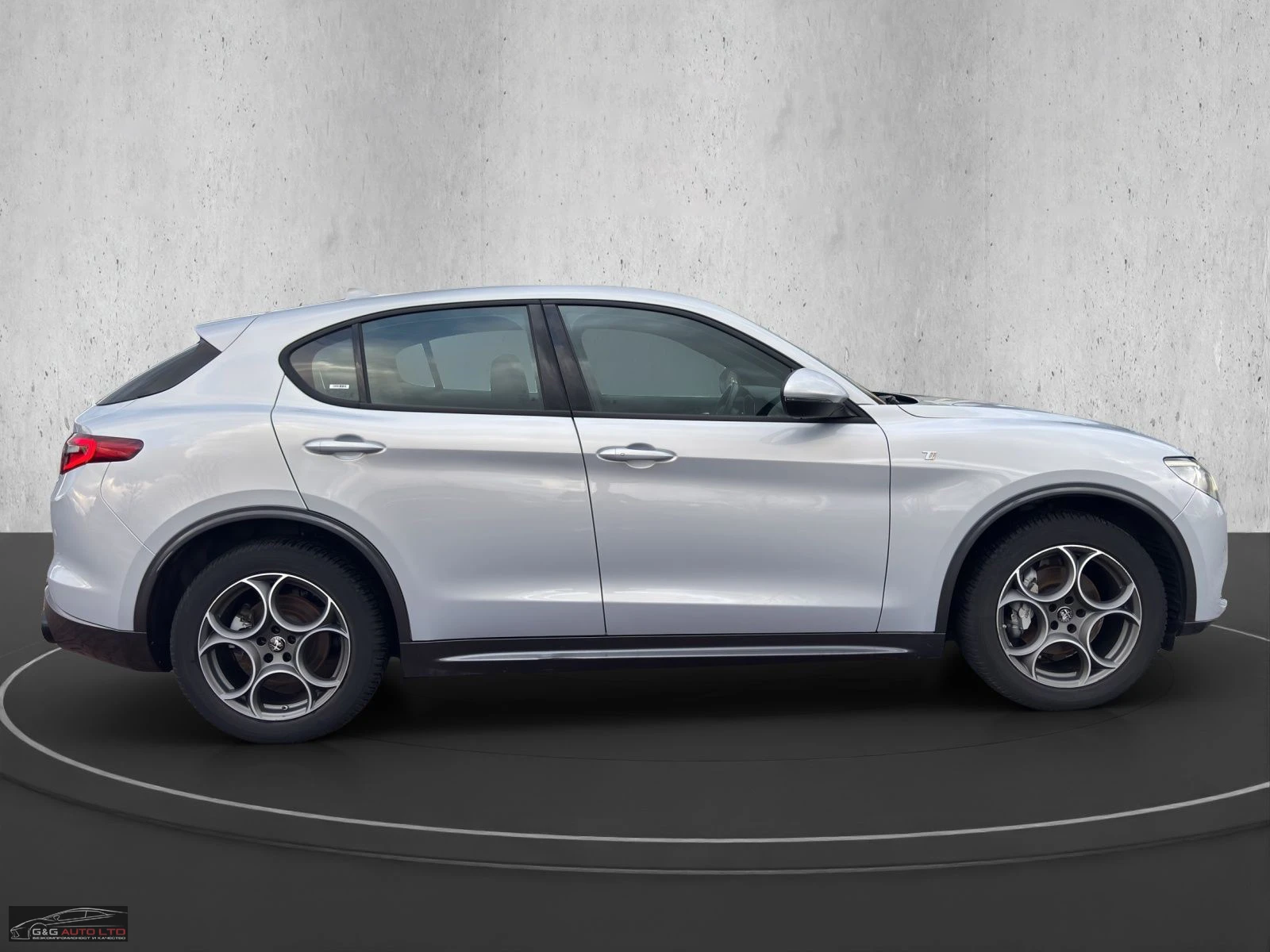 Alfa Romeo Stelvio 2.0/280HP/TURBO/TI/Q4 /KEYLESS/NAVI/275v - изображение 6