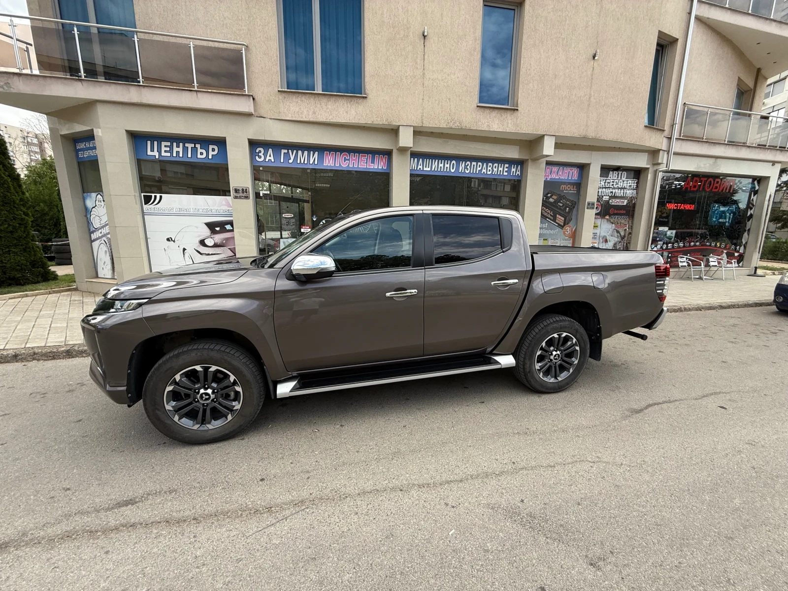 Mitsubishi L200 L200 - изображение 3