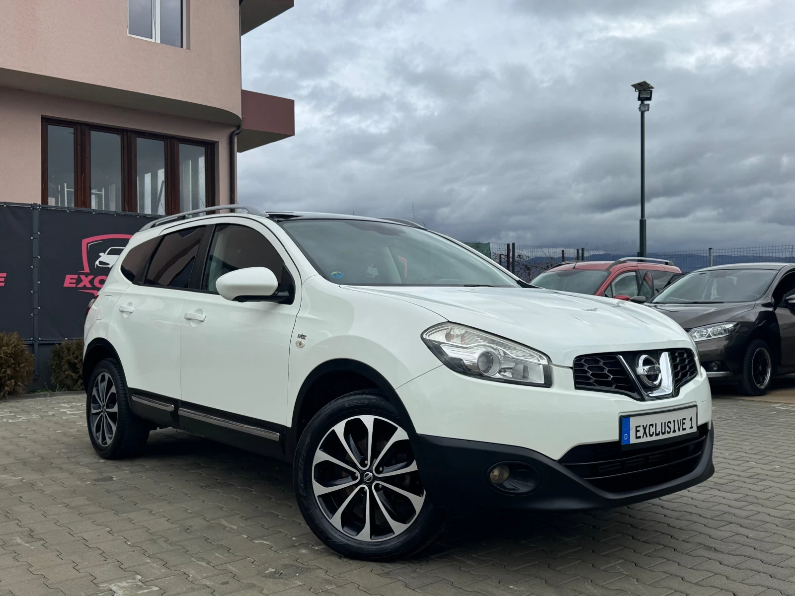 Nissan Qashqai 1.5DCi Tekna 7-����� | Mobile.bg � ����������� 7