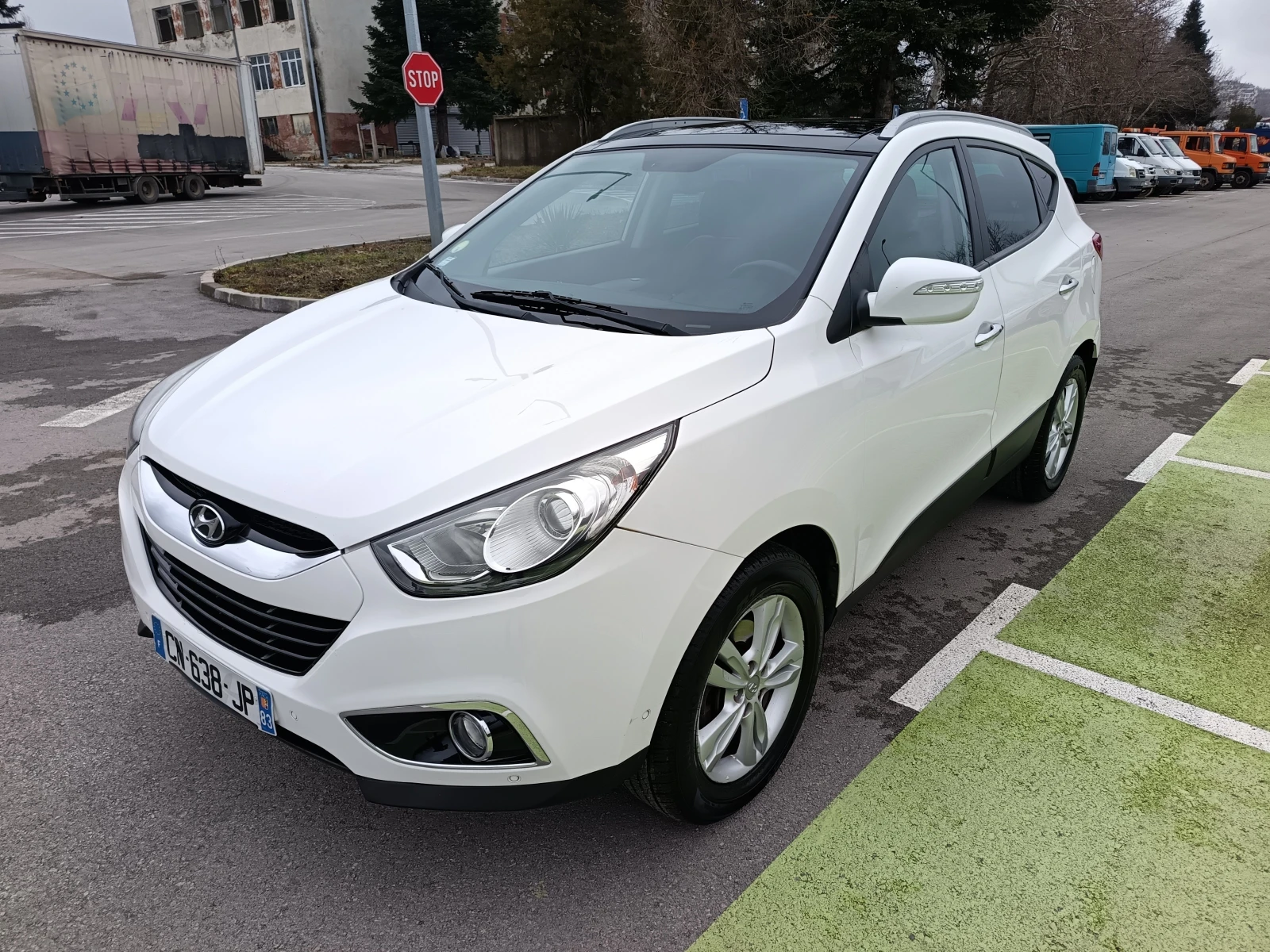 Hyundai IX35 2.0 CRDi Premium Limited 4WD ��������� ���������� | Mobile.bg � ����������� 1