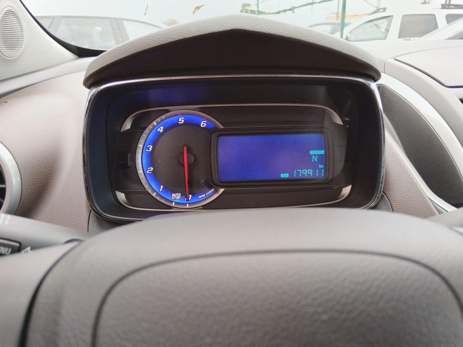 Chevrolet Trax 1.7D.4х4Full ekstri 179xil.km. - изображение 7