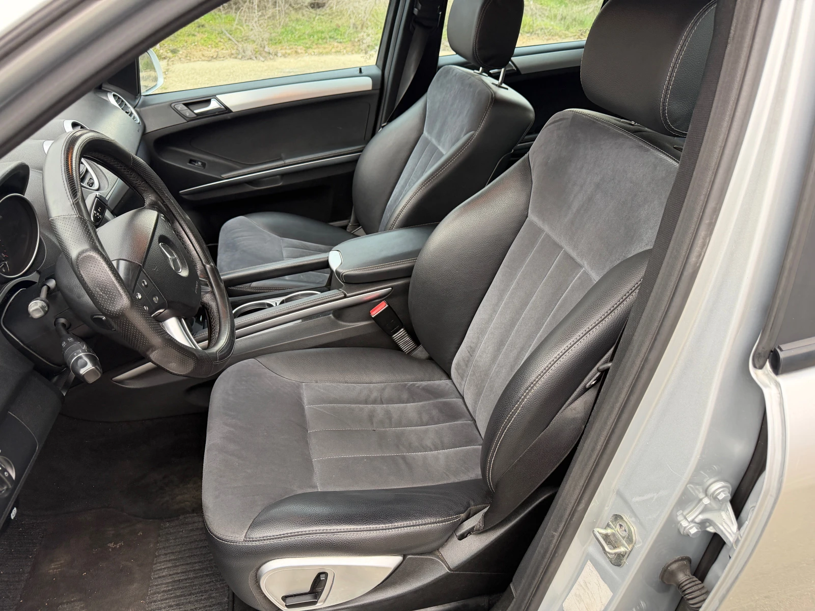 Mercedes-Benz ML 320 2008 г 224 кс, снимка 9 - Автомобили и джипове - 53926906