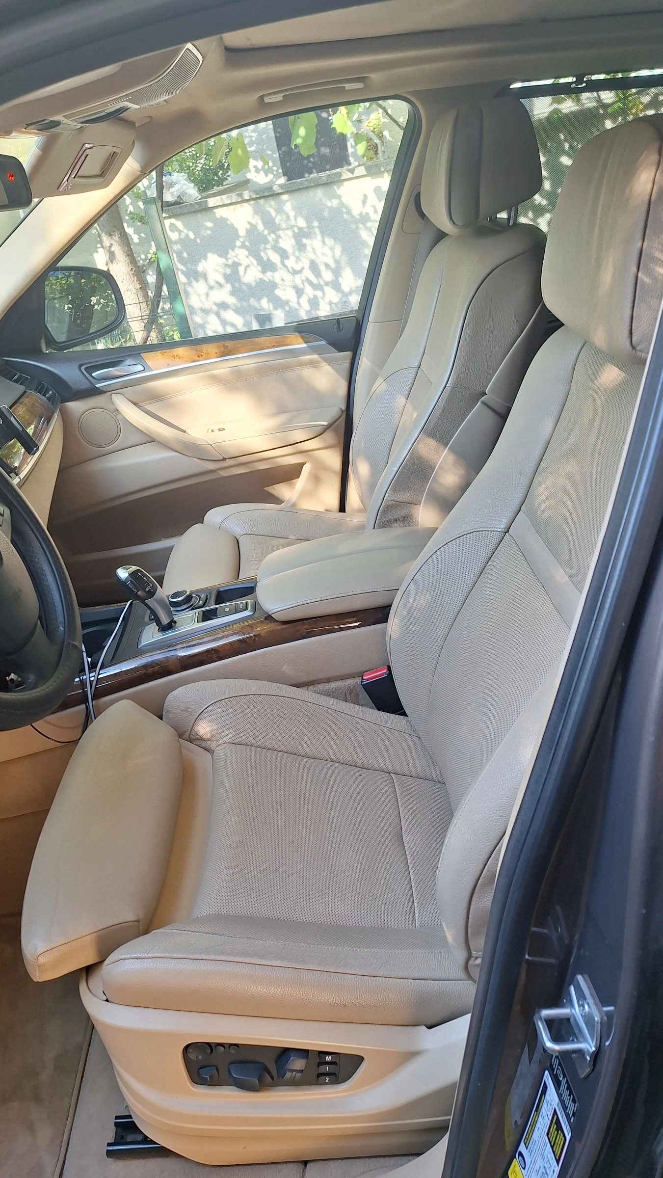 BMW X5 3.5i, снимка 8 - Автомобили и джипове - 54007299