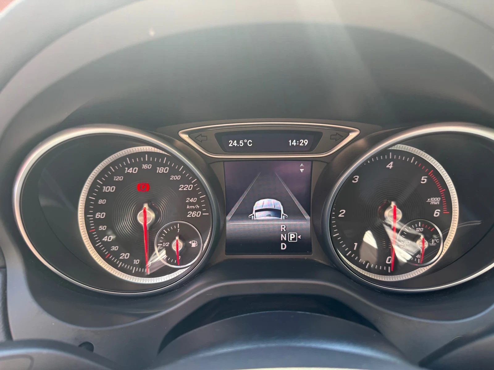 Mercedes-Benz GLA 220 220d 4matic, снимка 8 - Автомобили и джипове - 54835733
