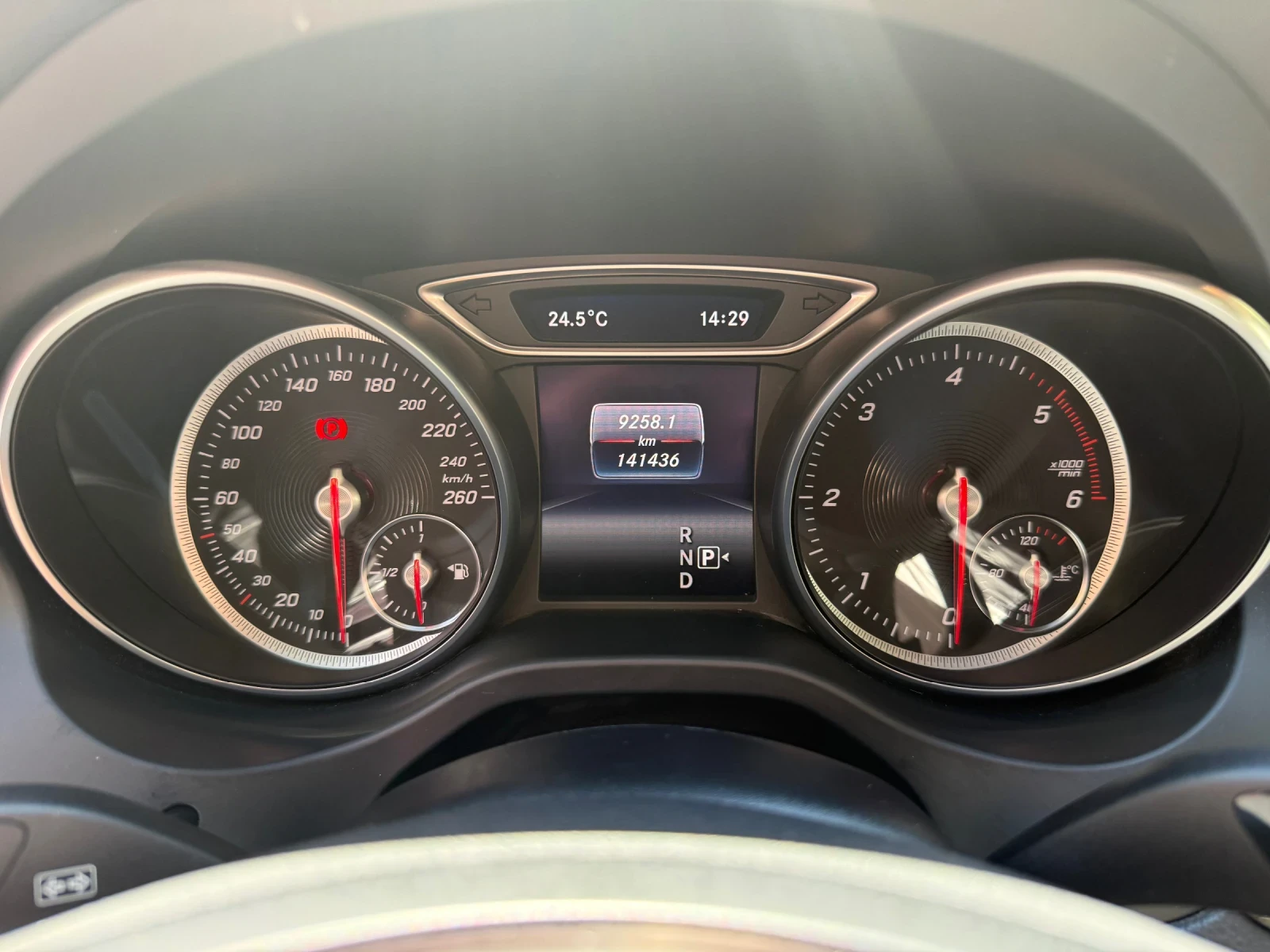 Mercedes-Benz GLA 220 220d 4matic, снимка 7 - Автомобили и джипове - 54835733