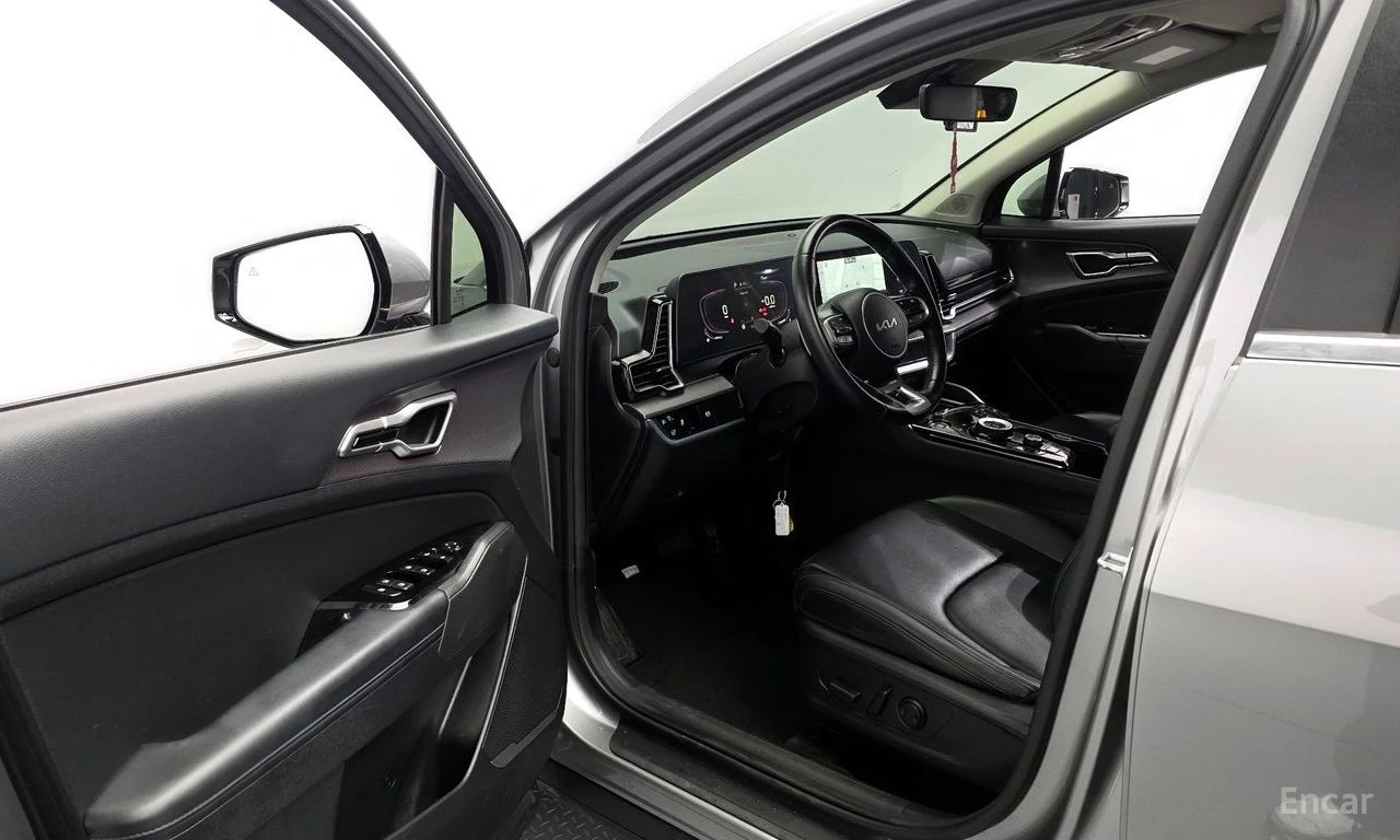 Kia Sportage 1.6 Turbo Noblesse 4x4* HARMAN KARDON* DISTRONIC* , снимка 6 - Автомобили и джипове - 54911087