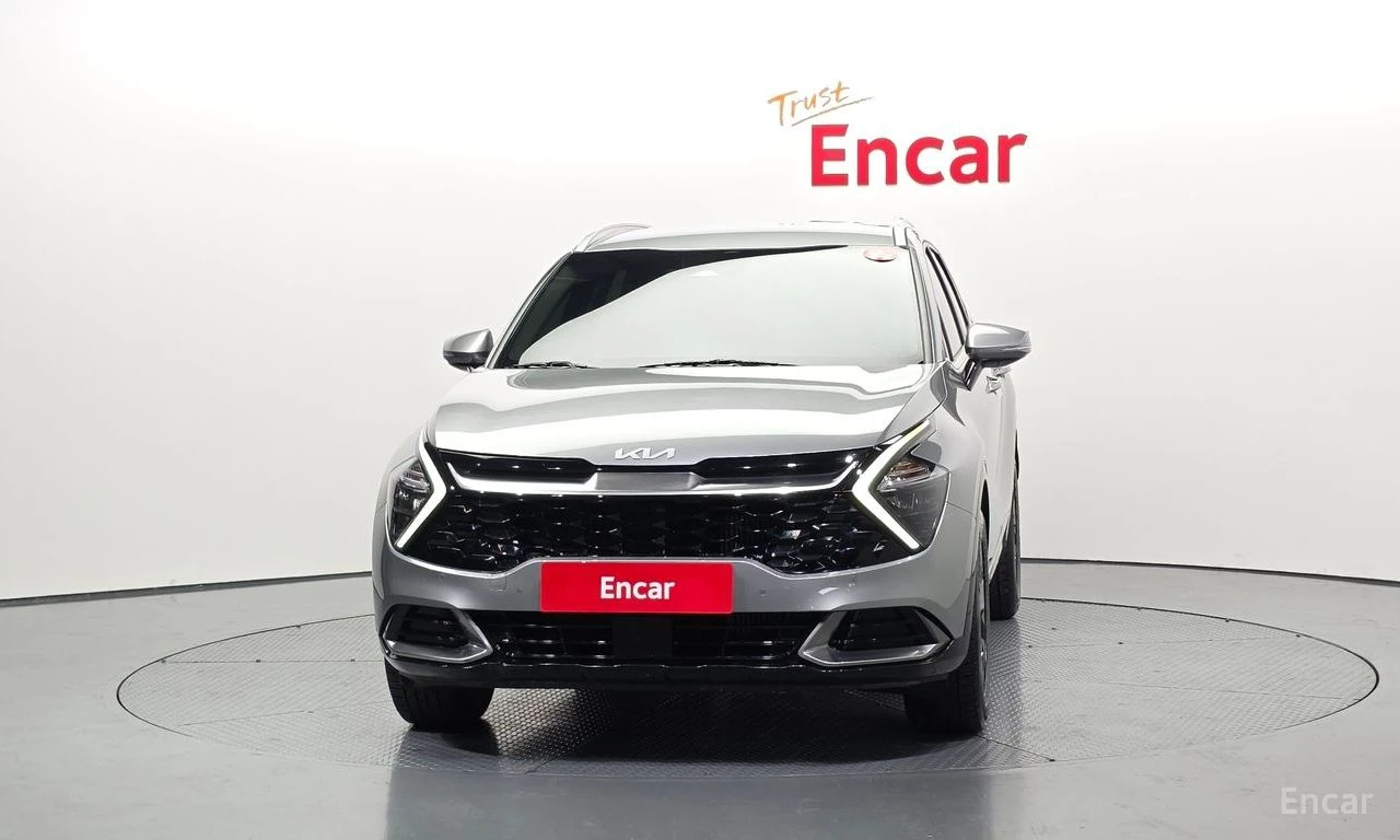 Kia Sportage 1.6 Turbo Noblesse 4x4* HARMAN KARDON* DISTRONIC* , снимка 2 - Автомобили и джипове - 54911087