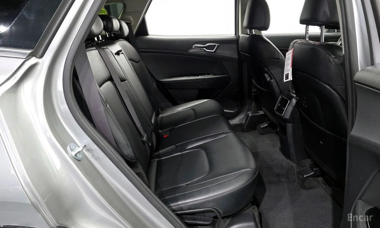 Kia Sportage 1.6 Turbo Noblesse 4x4* HARMAN KARDON* DISTRONIC* , снимка 14 - Автомобили и джипове - 54911087