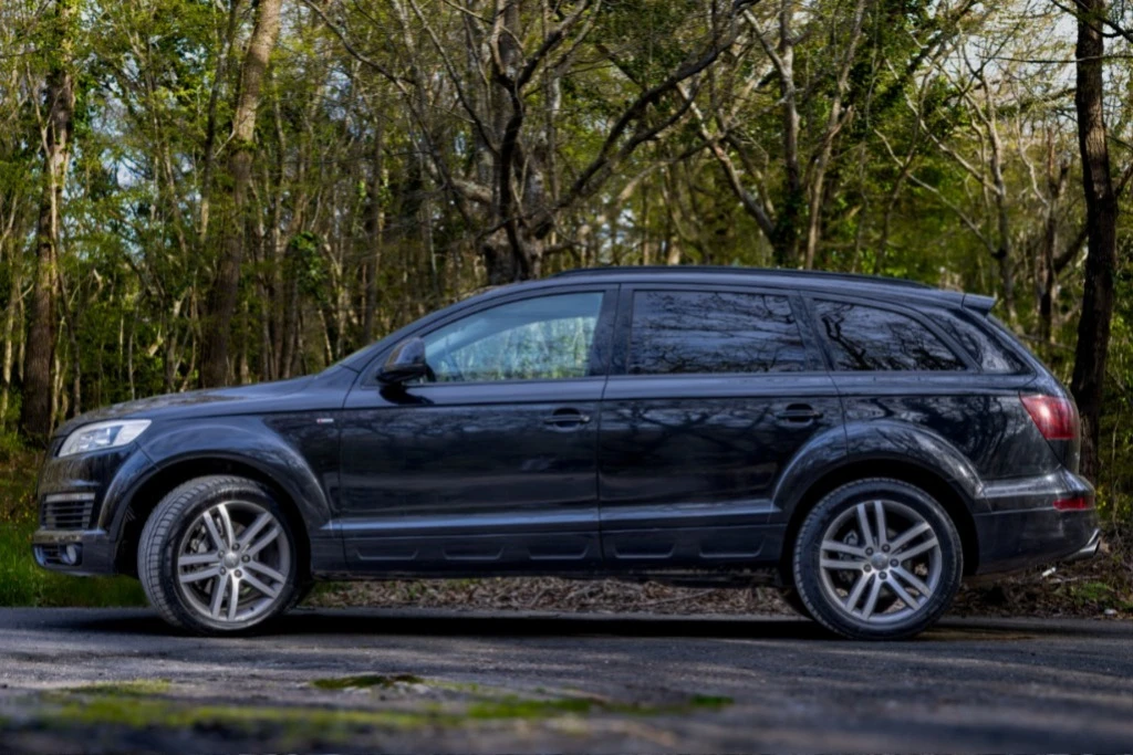 Audi Q7 3.0, снимка 12 - Автомобили и джипове - 55091655