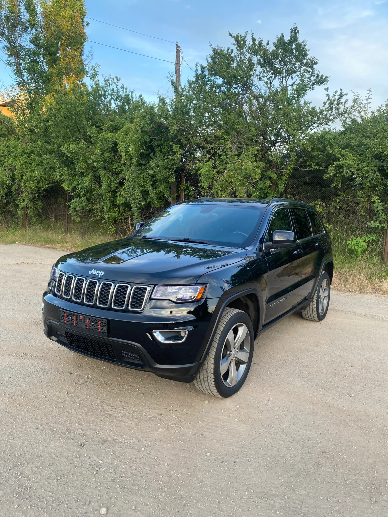 Jeep Grand cherokee 3.6/ LAREDO/ 2017, снимка 3 - Автомобили и джипове - 55239523
