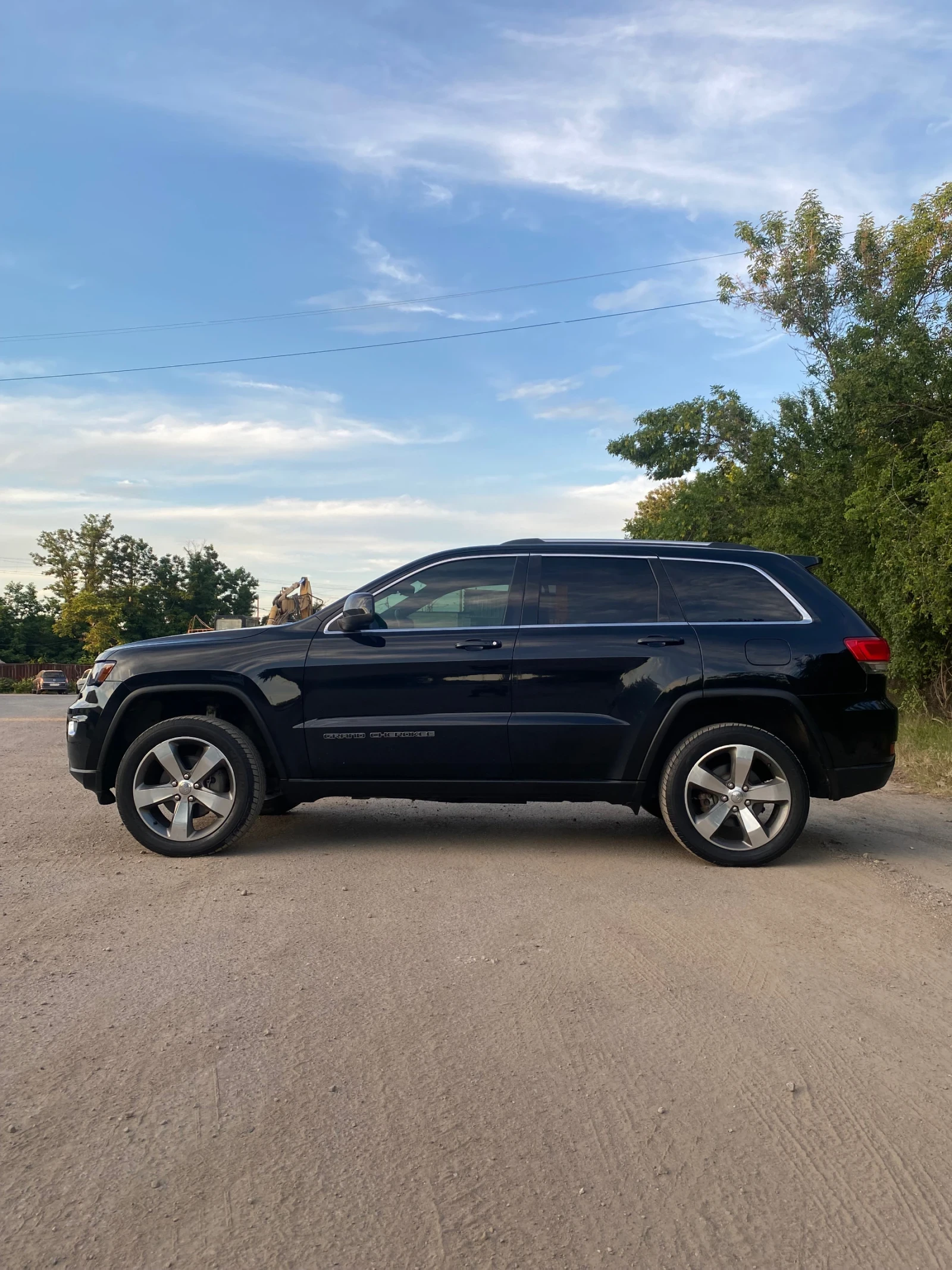 Jeep Grand cherokee 3.6/ LAREDO/ 2017, снимка 4 - Автомобили и джипове - 55239523