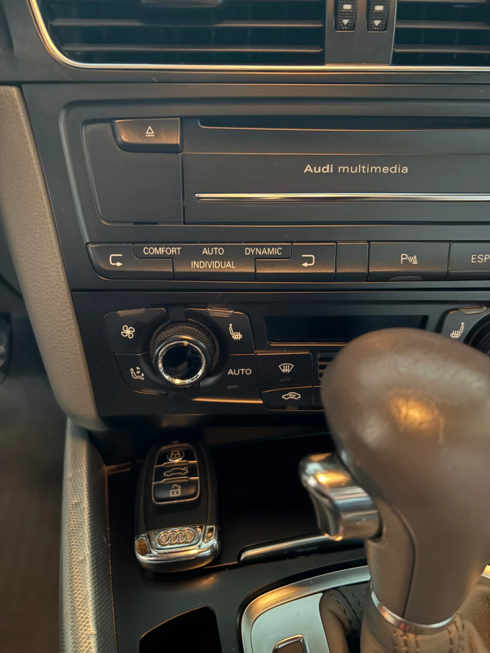 Audi Q5, снимка 13 - Автомобили и джипове - 55618090