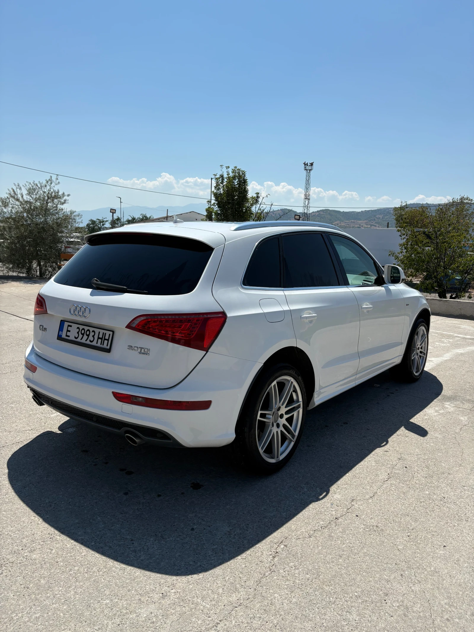 Audi Q5, снимка 4 - Автомобили и джипове - 55618090