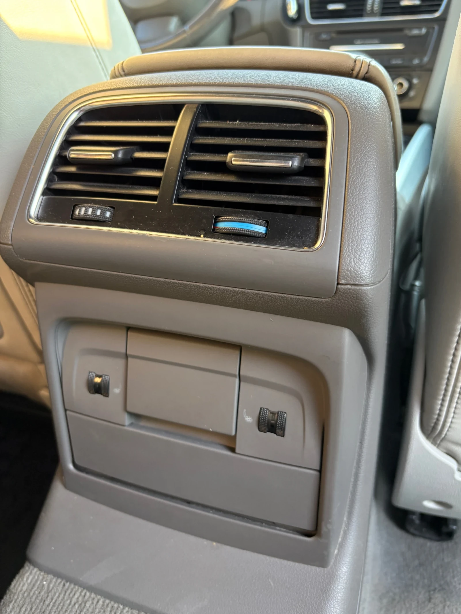 Audi Q5, снимка 12 - Автомобили и джипове - 55618090